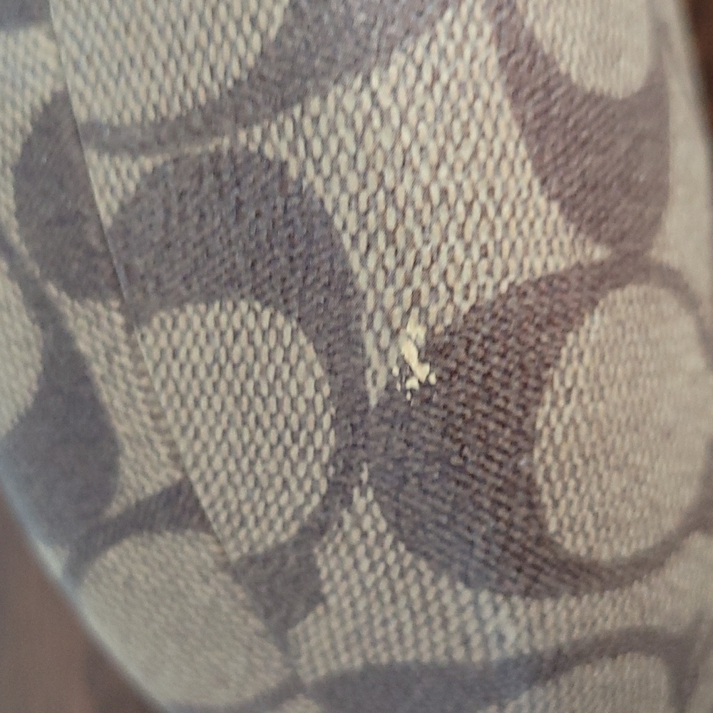 Coach eye glasses case - Picture 4 of 4